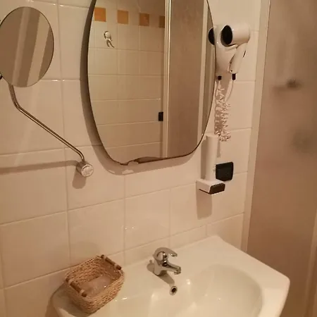 Dimora Adriana Hotel